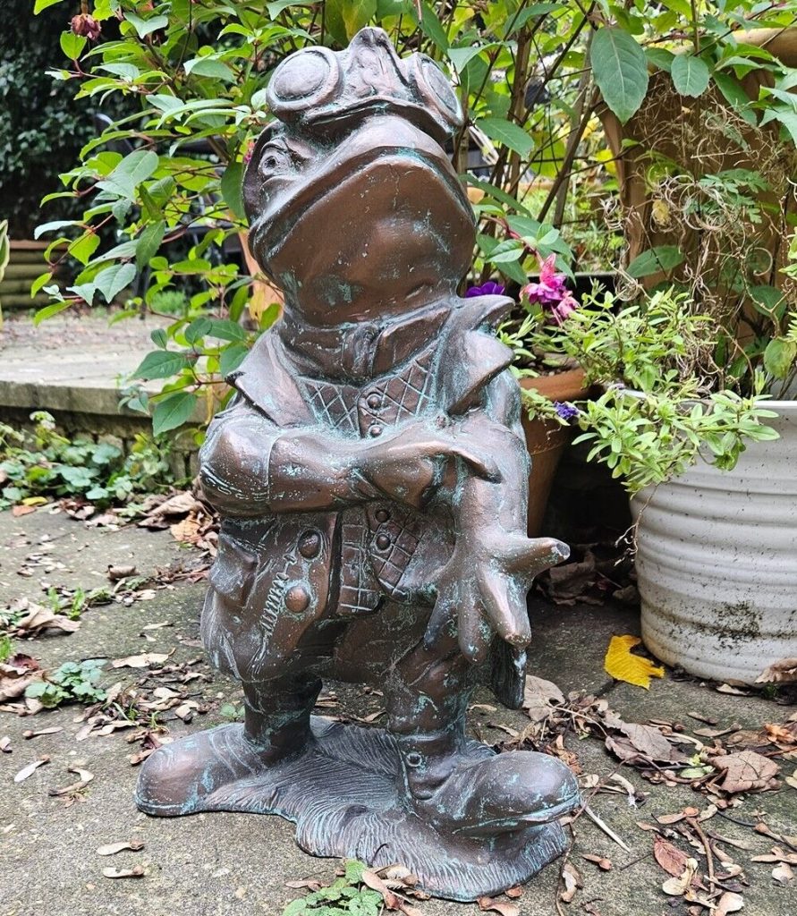Toad of Toad Hall Sculpture