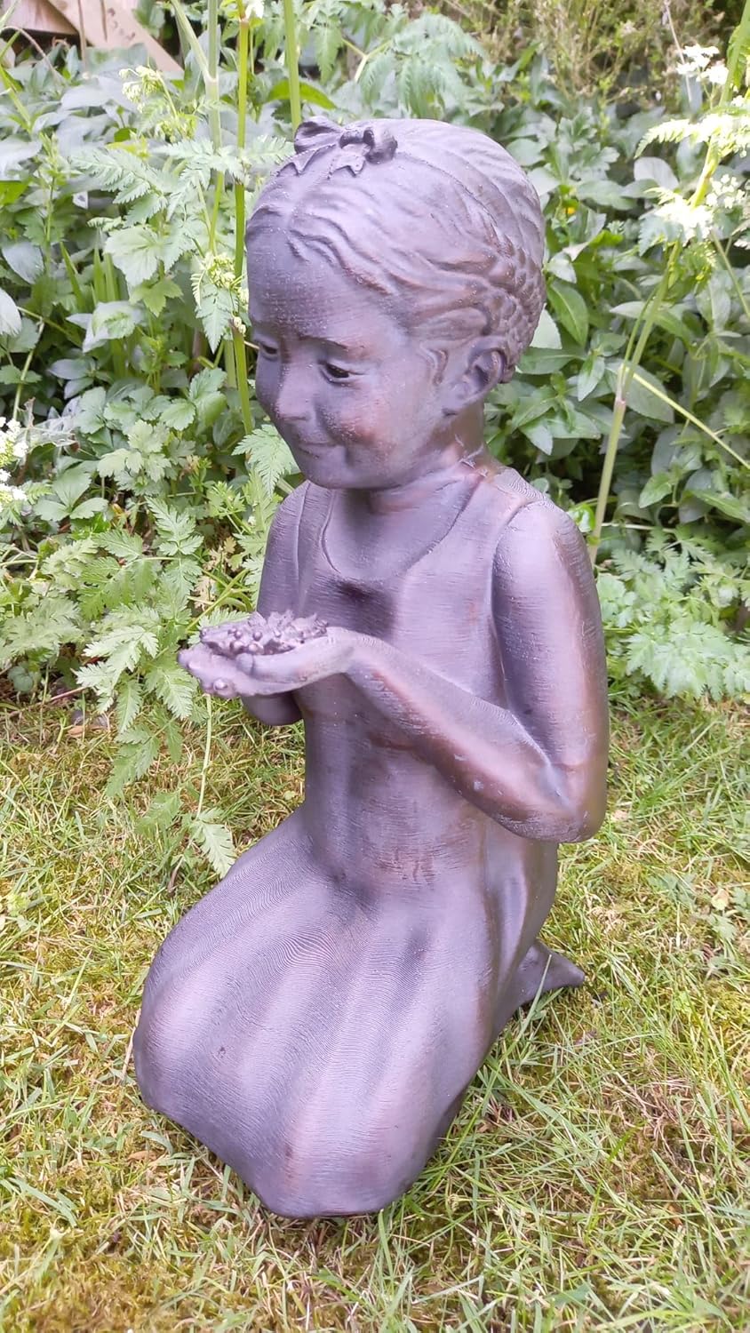 Girl With Flower - Ornament made from polystone resin - Image 5